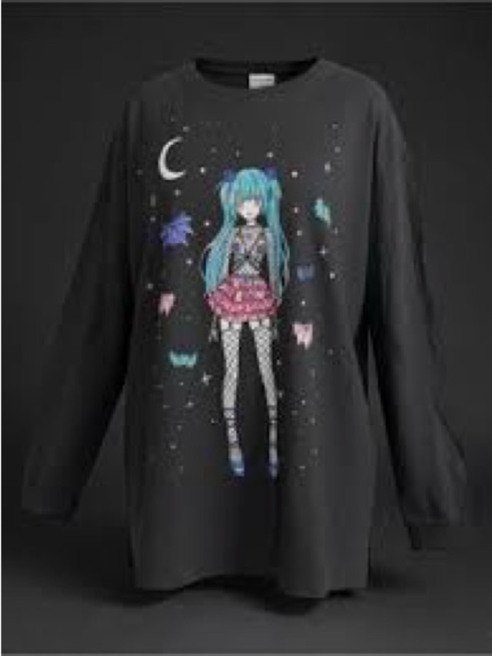Widow Black Graphic Anime Long-Sleeve Tee